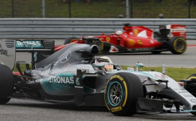 2015 Formula 1 Meksika GP Yarış Tekrarı İzle
