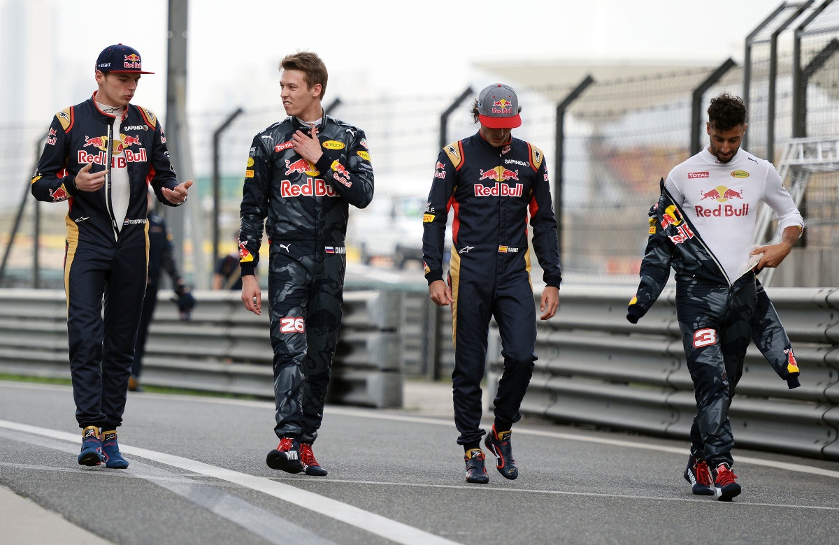 Red Bull Genç Sürücülerle F1'e Ders Veriyor