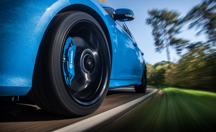 2016 Ford Focus RS - TRmotosports