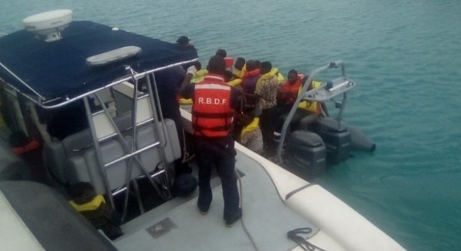 187 Rescued From Small Raft Off Turks and Caicos Islands