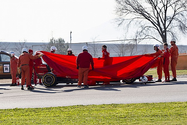 Ferrari, Vettel’in yaşadığı motor sorununun sebebini açıkladı