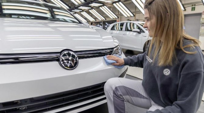Volkswagen ilk yarı sonuçlarını açıkladı!