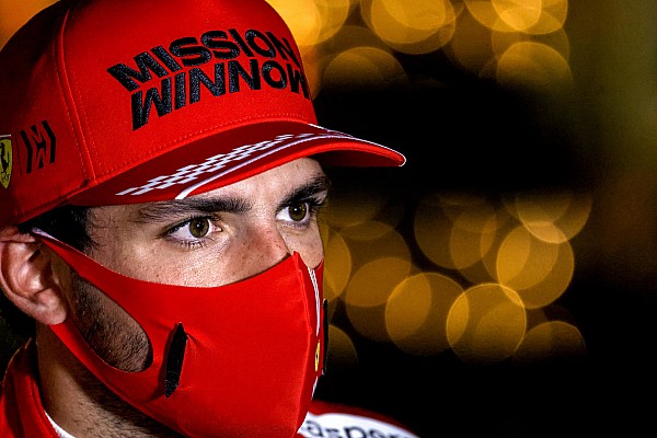 Smedley: ‘’Sainz, Massa’nın Ferrari’deki hatasını yapmıyor’’