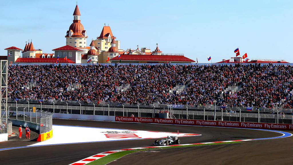 2015 Formula 1 Rusya - Sochi GP - Yarış Haftasonu Program ve Canlı Yayın
