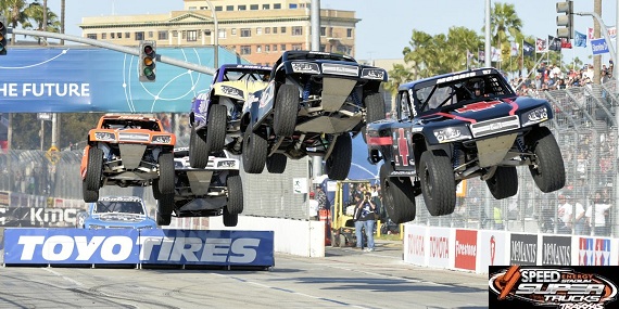 2017 Stadium Super Trucks  Round 3 Long Beach Tekrar izle