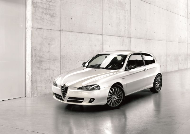 Alfa Romeo – 147 (facelift 2004) 3-doors – 1.9 JTD (101 Hp) – Teknik Özellikler