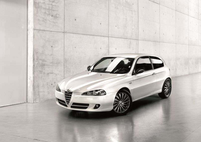 Alfa Romeo – 147 – 2.0 Twin Spark (150 bg) Automatic – Teknik Özellikler