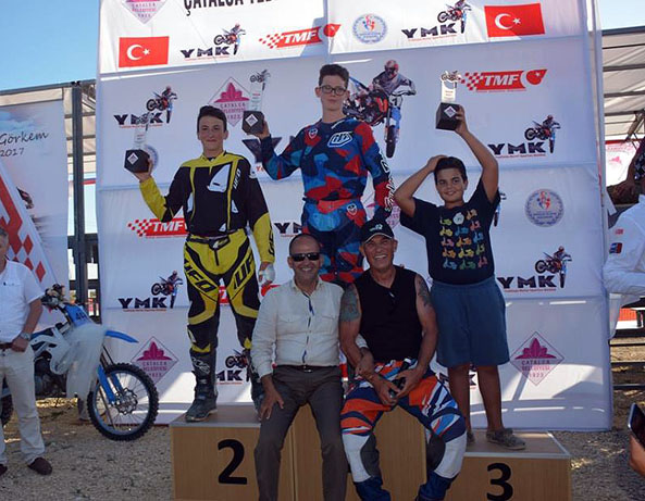 Motokros Şampiyonası İstanbul’da Renkli Geçti