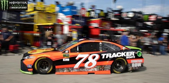 2017 Nascar Monster Energy  Round 32 Kansas Tekrar izle