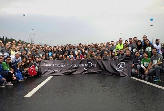 Mercedes-Benz Türk, İstanbul Maratonu‘nda Rekor Bağış Topladı