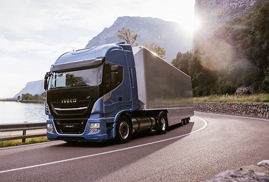 Yılın En Düşük Karbon Salınımlı Arac:IVECO Stralis NP