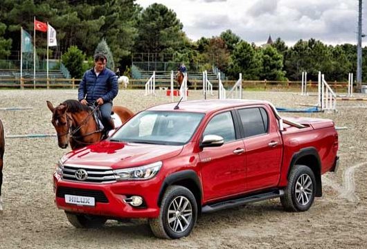 Toyota Hilux 2017’de de Açık Ara Lider