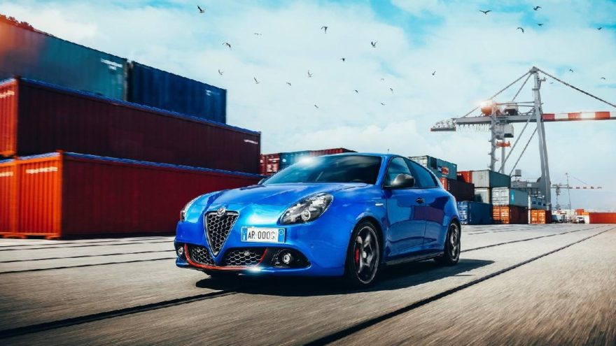 Alfa Romeo al “yarısını şimdi yarısını seneye” öde!