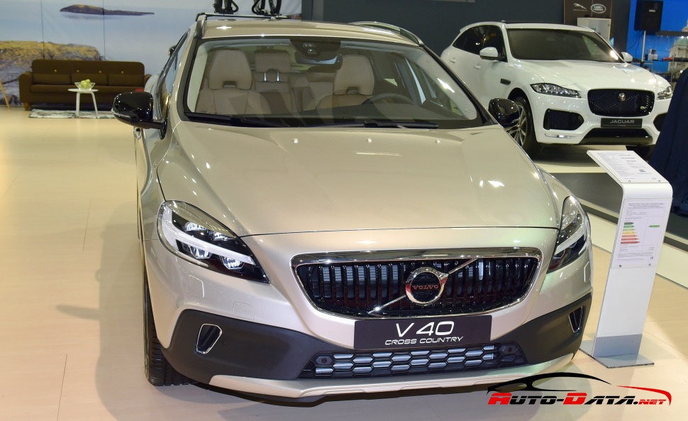 Volvo – V40 Cross Country (facelift 2016) – 2.0 D4 (190 Hp) – Teknik Özellikler
