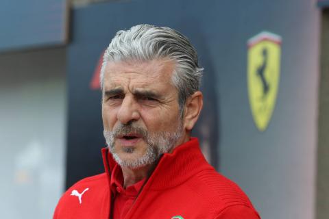 Arrivabene calls for Ferrari to keep its ‘feet on the ground’ 