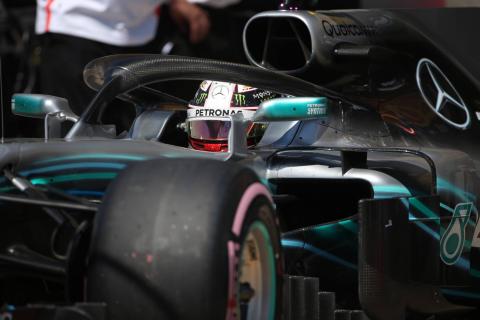 Mercedes 'guided in wrong direction' over F1 tyres