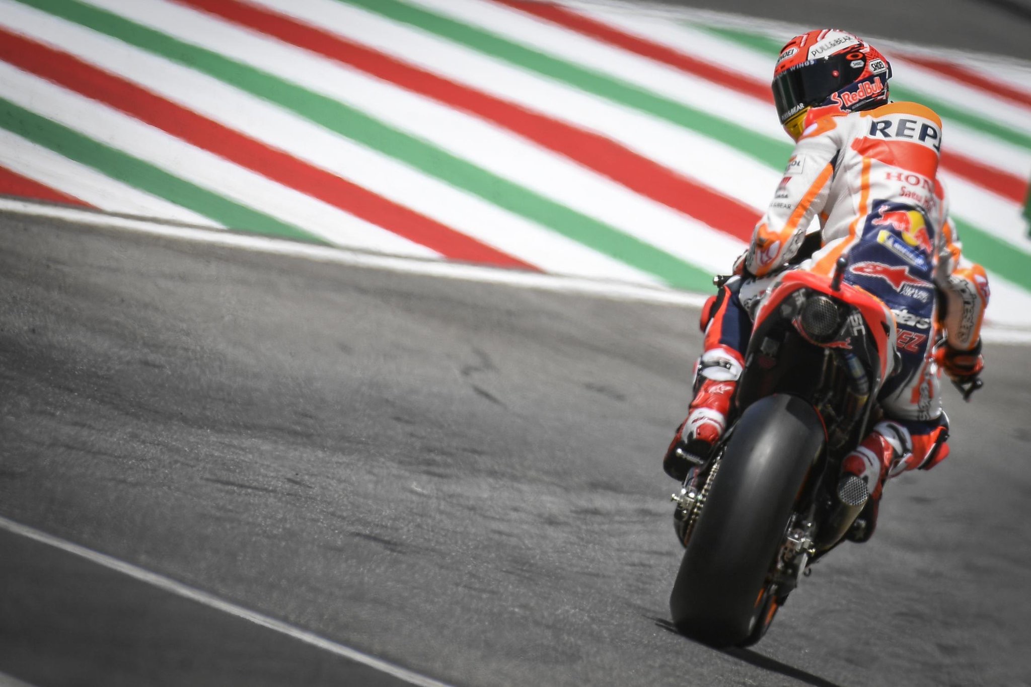 2018 MotoGP İtalya Yarış Tekrarı izle
