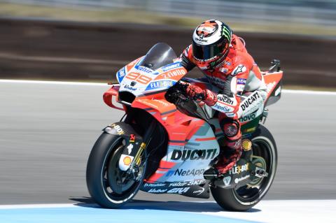 Lorenzo seeking solution for last sector woes