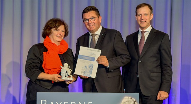 Bavarian Ministry of Economic Affairs Honours Burtenbach Trailer Manufacturer