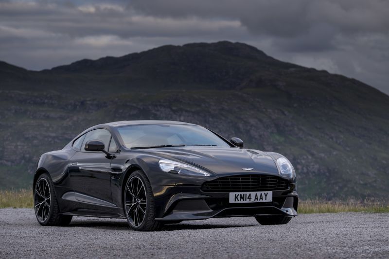 Aston Martin – Vanquish – 5.9 V12 (577 Hp) Automatic – Teknik Özellikler