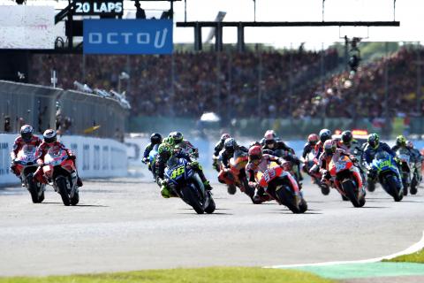 British MotoGP – Friday LIVE!