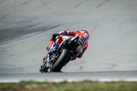 Dovizioso set to use new Ducati fairing in race