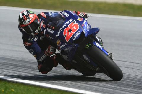 Vinales leads Rossi for Yamaha resurgence in Silverstone FP1