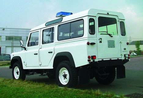 Land Rover – Defender – 2.5 (83 bg) – Teknik Özellikler