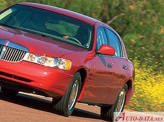 Lincoln – Town Car – 4.6 V8 (238 Hp) – Teknik Özellikler