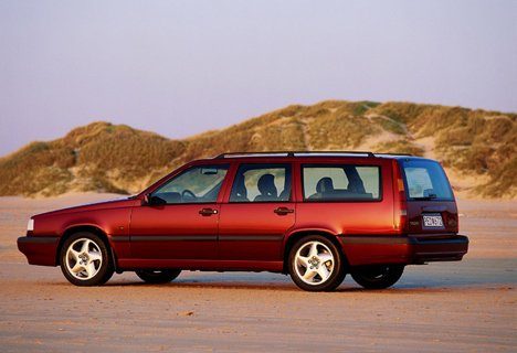 Volvo – 850 Combi (LW) – 2.0 20V (143 Hp) – Teknik Özellikler
