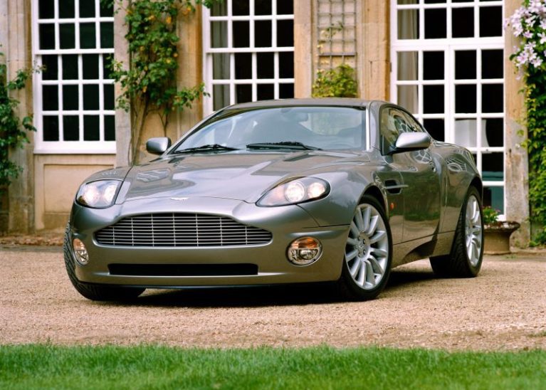 Aston Martin – V12 Vanquish – 5.9 V12 (466 Hp) Automatic – Teknik Özellikler