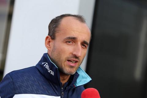 Kubica not willing to wait until December for 2019 F1 call