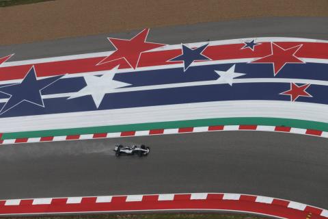 Hamilton leads US GP FP2 as rain limits running