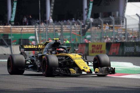 Renault doubts Merc, Ferrari challenge after "misleading" Friday