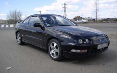 Honda Integra Coupe (DC2) 1.8 i (180 Hp) – Teknik Özellikler