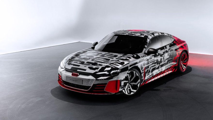 Audi’den bir elektrikli daha: e-tron GT Konsept!
