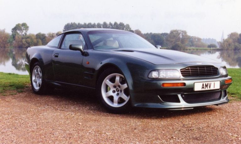 Aston Martin – V8 Vantage (II) – 5.3 i V8 32V (557 Hp) – Teknik Özellikler