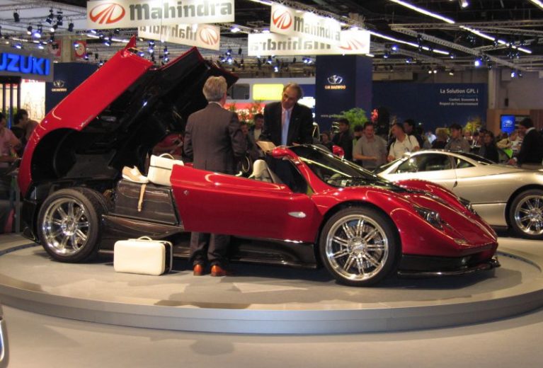 Pagani – Zonda Roadster – 7.3 V12 (555 Hp) – Teknik Özellikler