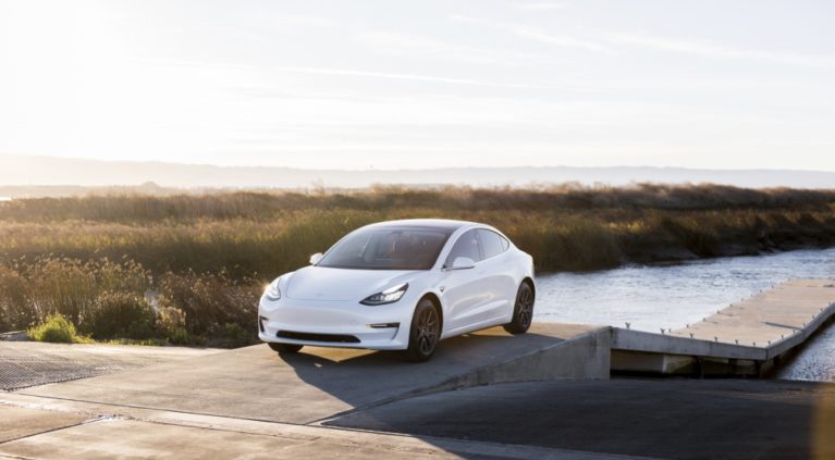Tesla – Model 3 – 55 kWh (204 bg) Automatic – Teknik Özellikler