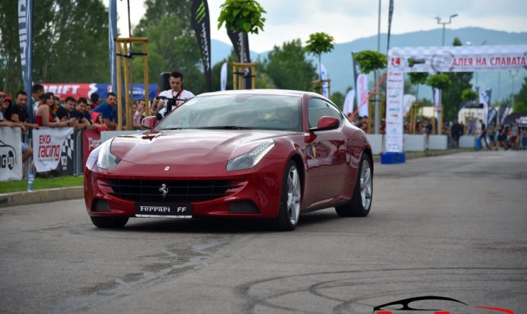 Ferrari – FF – 6.3 V12 (660 Hp) 4WD – Teknik Özellikler