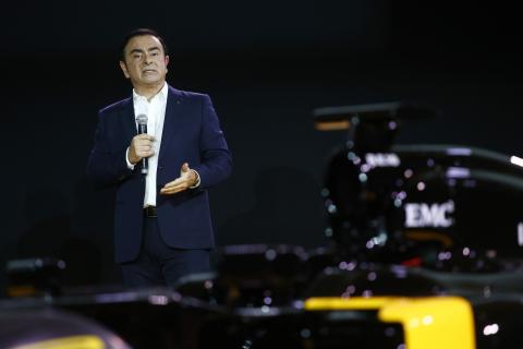 Ghosn resigns as Renault CEO