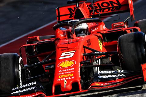 Vettel fastest for Ferrari on opening morning of F1 testing