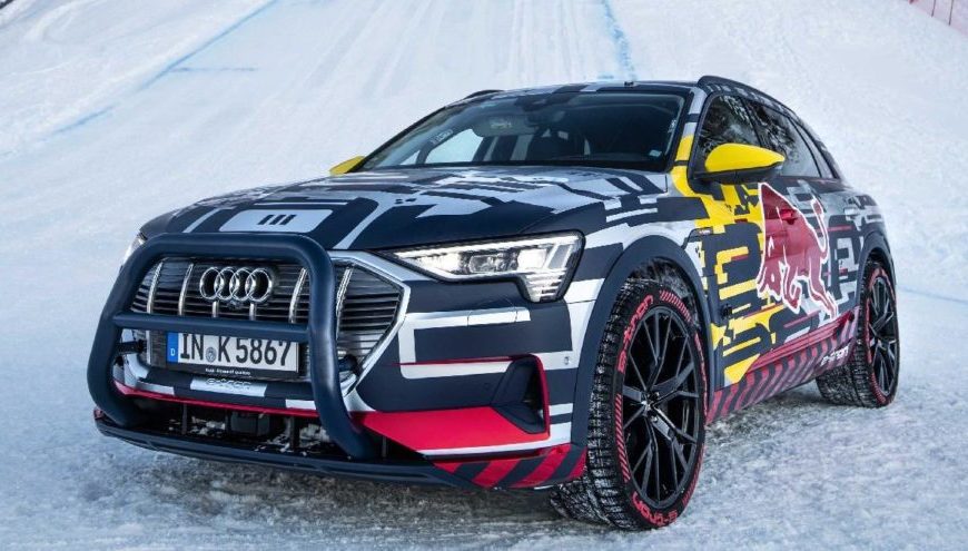 Audi e-tron, yüzde 85 eğime tırmandı!