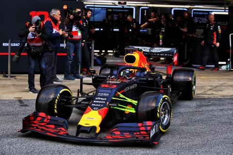 Formula 1 Pre-Season Testing – Day 2 LIVE!