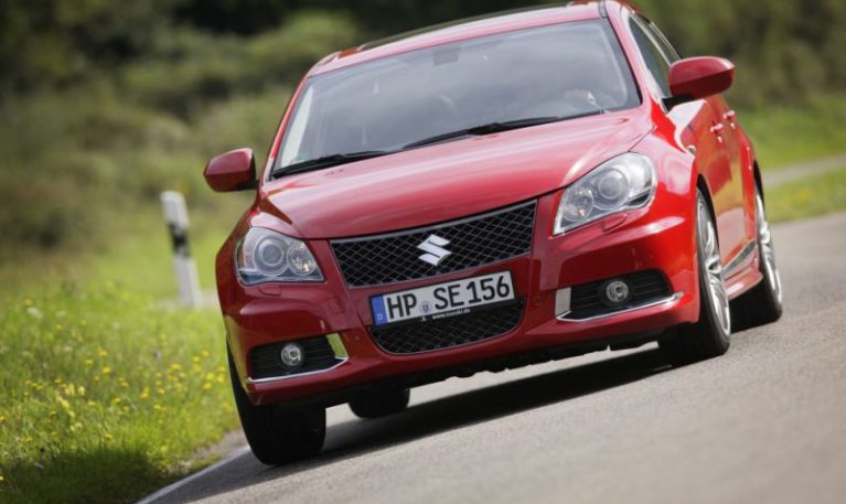 Suzuki – Kizashi – 2.4 (178 bg) 4×4 CVT – Teknik Özellikler