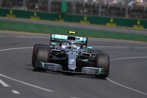Mercedes explains 'risk versus reward' in fastest lap strategy