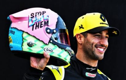 Ricciardo reveals striking new F1 helmet design