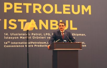 Petroleum Istanbul 2019 Enerji ve Tabii Kaynaklar Bakanı Fatih Dönmez tarafından açıldı.