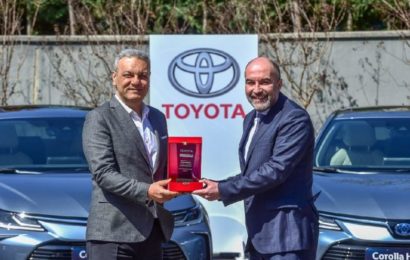 Corolla Hybrid, Toyota’nın filo satışlarını arttırdı!