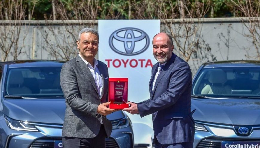 Corolla Hybrid, Toyota’nın filo satışlarını arttırdı!